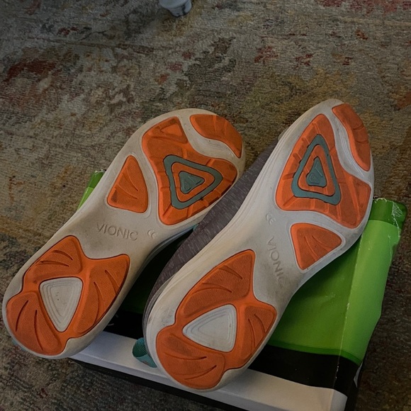 Vionic Agile Fyn Cross trainer Sneakers - Picture 5 of 6